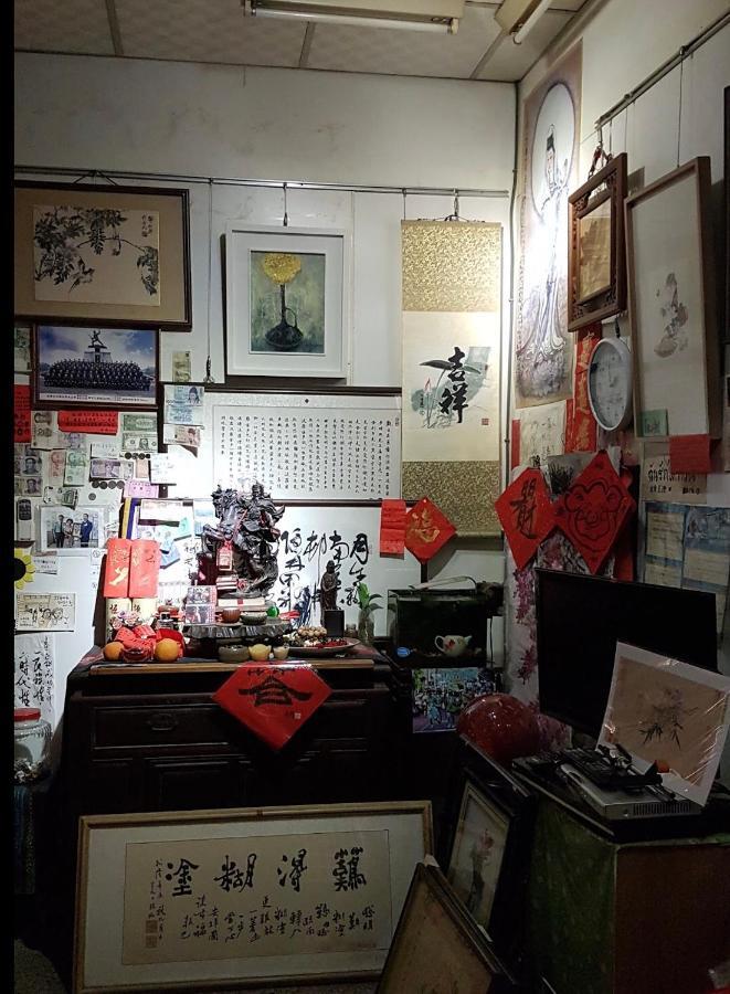 Jiji Art Backpackers Hostel Luaran gambar