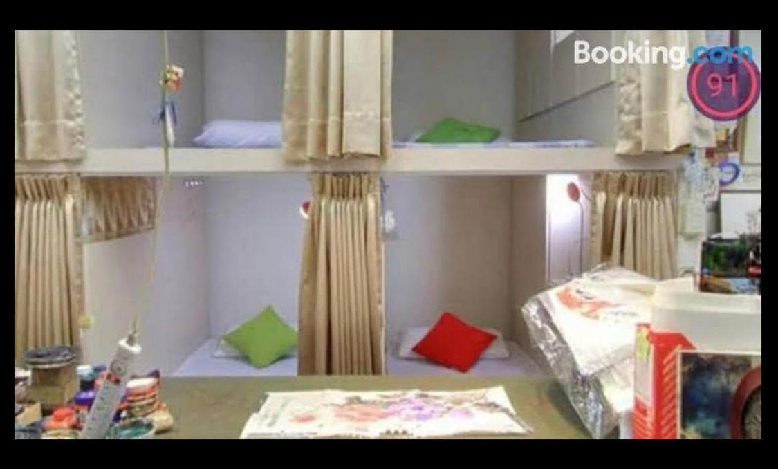 Jiji Art Backpackers Hostel Luaran gambar